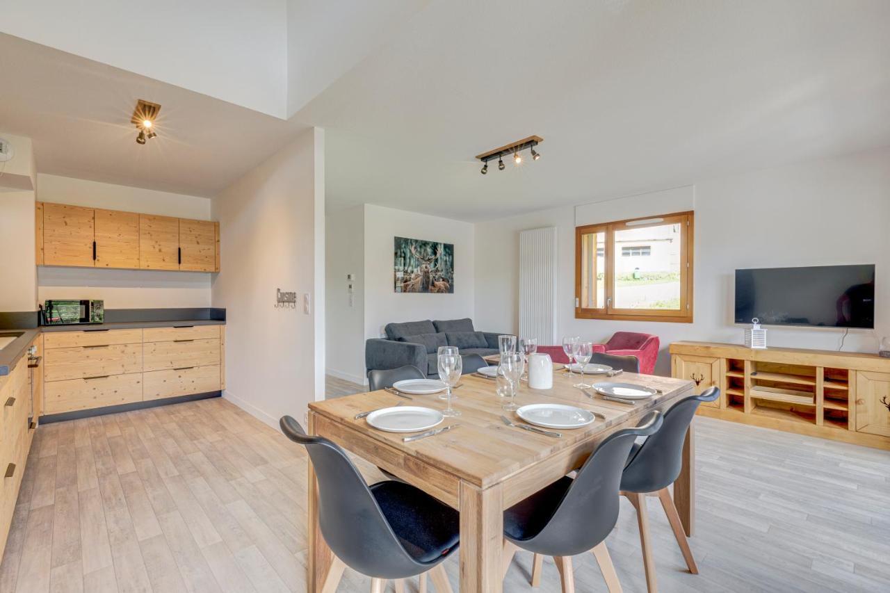 La Poudreuse - Duplex Avec Balcon Vue Montagne - Flumetアパートメント エクステリア 写真